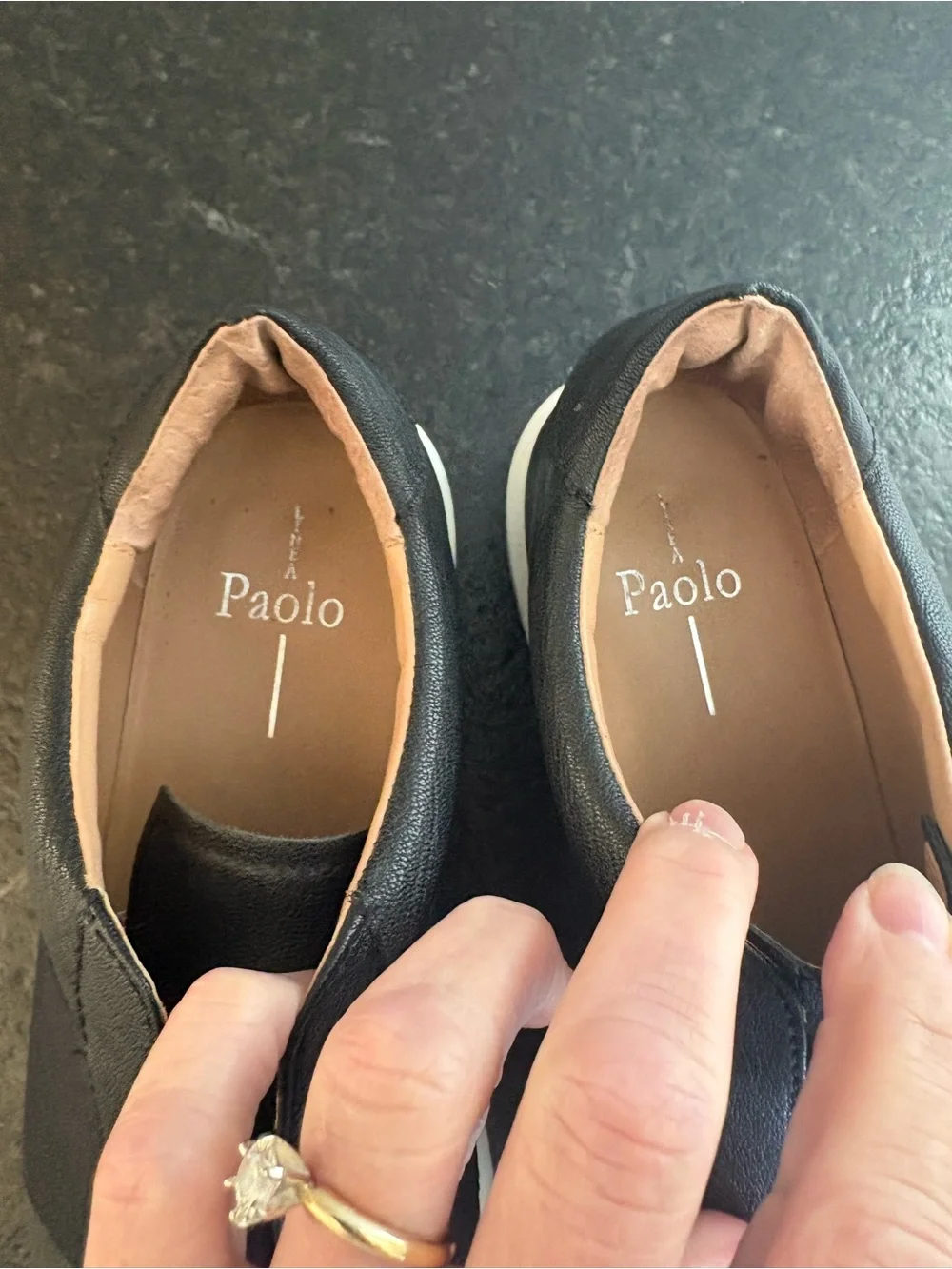 Linea Paola Kaira elevated sneaker in black size 8